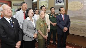 រំលឹកខួបអនុស្សាវរីយ៍លើកទី១២៥នៃទិវាកំណើតលោកប្រធាន Ton Duc Thang